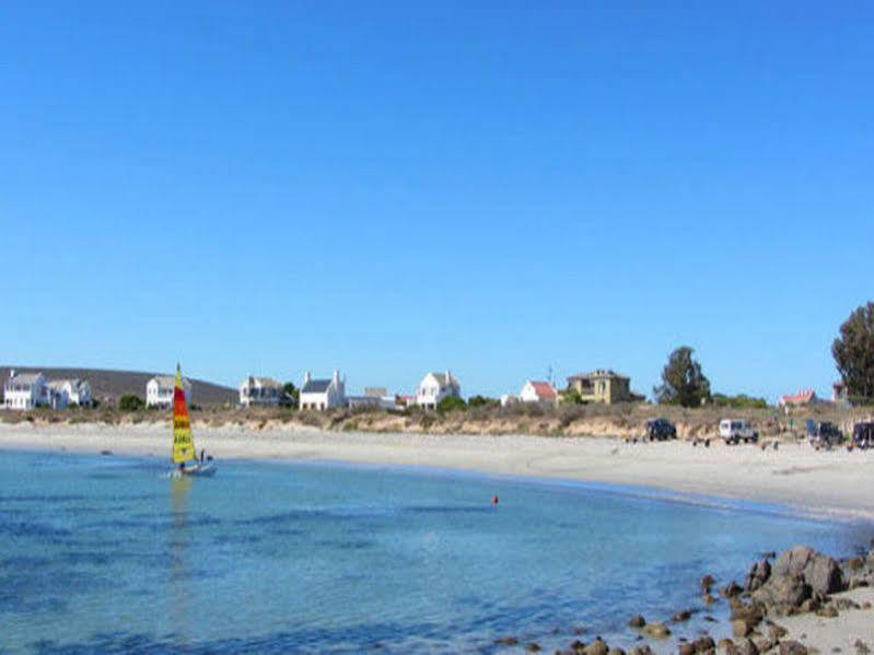 Absolute Beach Accommodation Stompneusbaai Luaran gambar